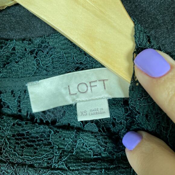 LOFT Womens Blouse Green Floral Lace Bell Sleeve Crochet Sheer Stretch XS - Picture 6 of 16